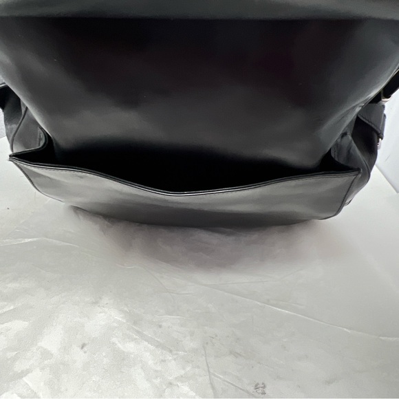 Yves St Laurent Vintage Heavy Calf Leather Top Handle Bag. - Picture 5 of 14